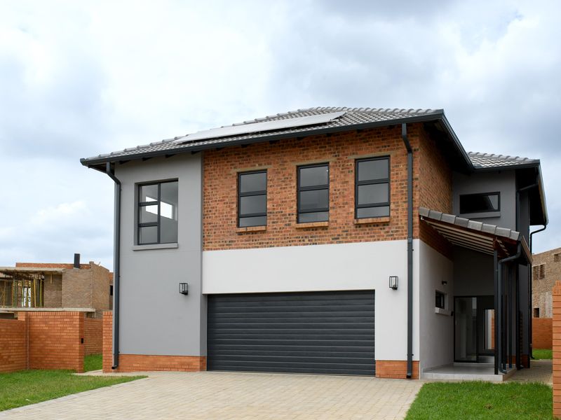 Brand new four bedroom home for sale, No Transfer Duty*