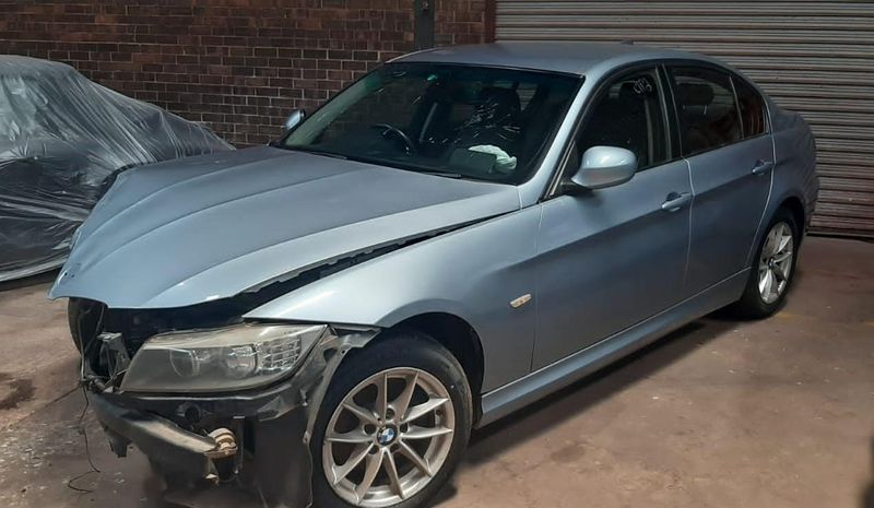 2010 BMW 320d - Now Stripping For Spares - City Reef Auto Spares