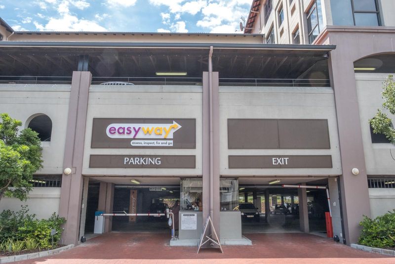 Easy Drive In Service Centre for Sale in Century City