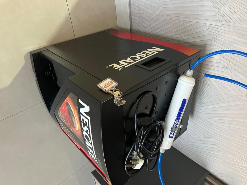 Nescafé Vending machine R12000 ONCO