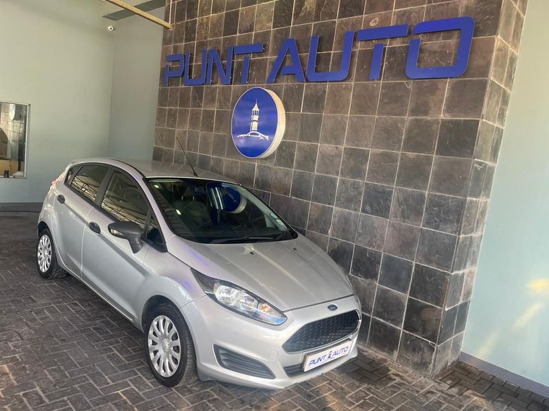 2016 Ford Fiesta 1.4 Ambiente 5-Door, Silver with 65312km available now!