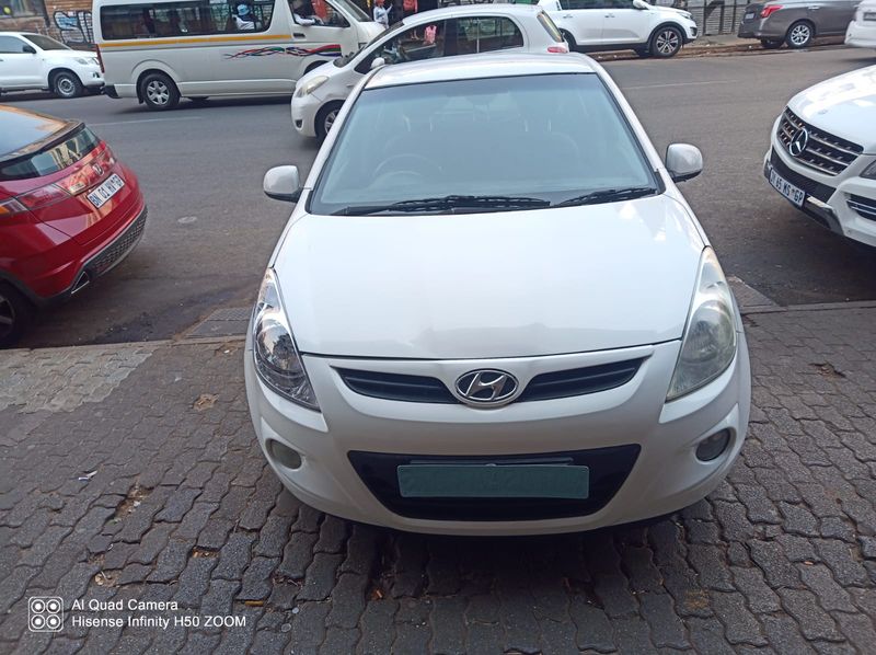 2010 Hyundai i20 1.4 Fluid, White with 90000km available now!