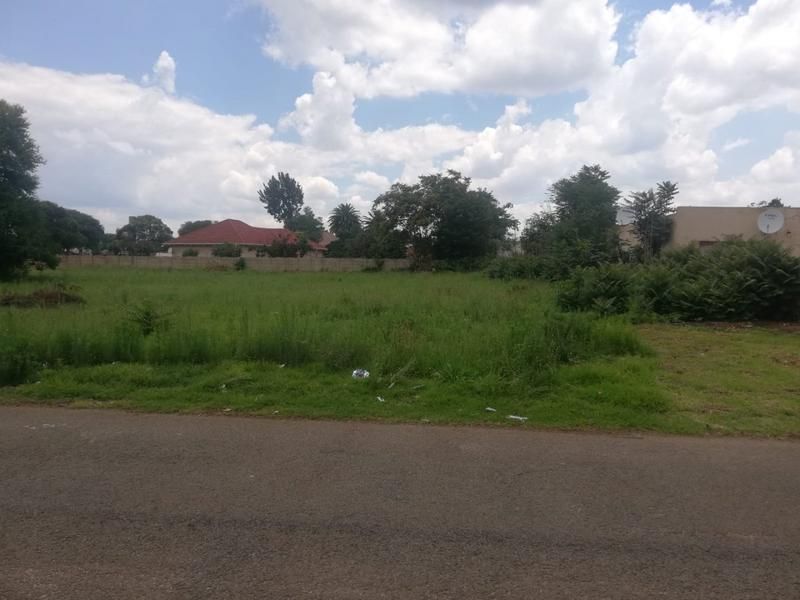 VACANT LAND FOR SALE IN CARLETONVILLE