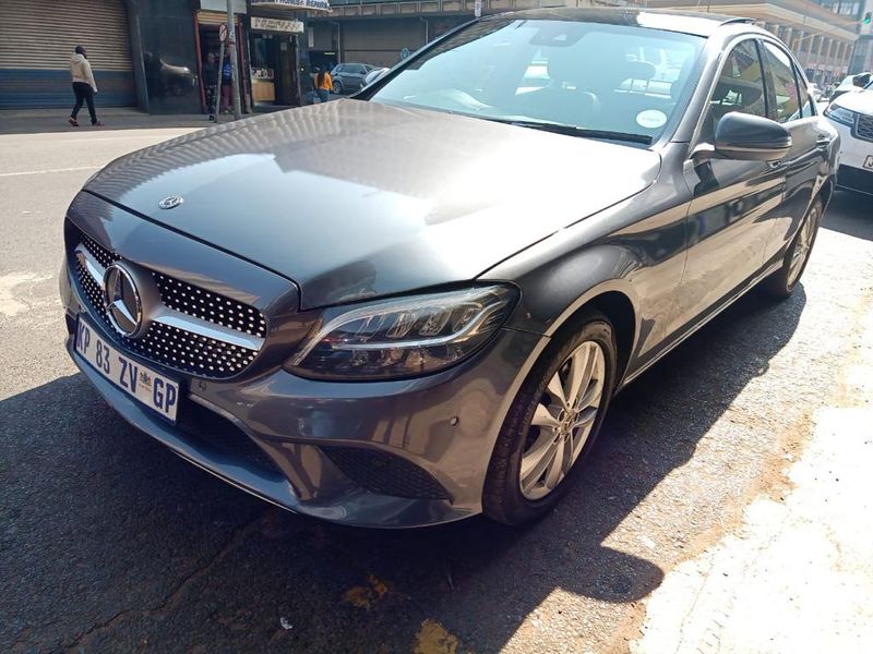 2018 Mercedes-Benz C 180 9G-Tronic, Grey with 460000km available now!