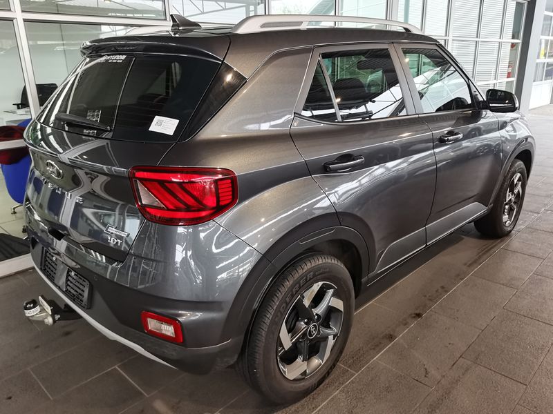 2021 Hyundai Venue MY19 1.0 TGDI Fluid for sale!