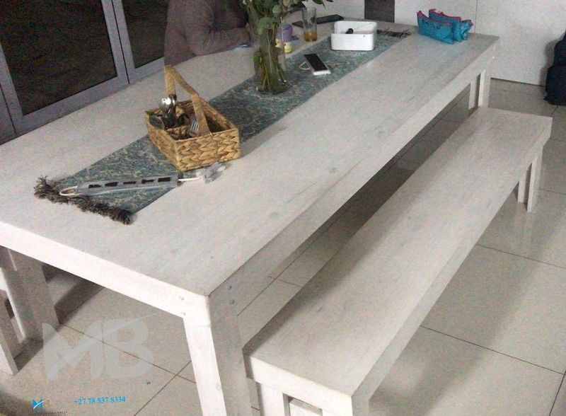 Neat and Nice Office Tables