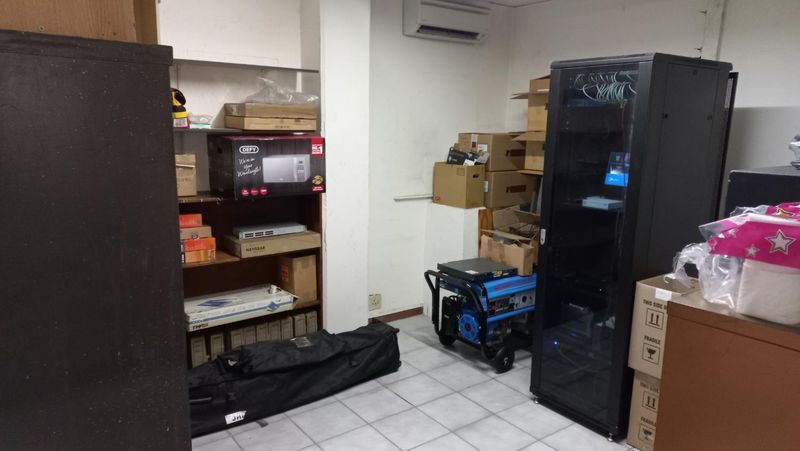 Prime warehouse with massive yard to rent in Stikland industrial