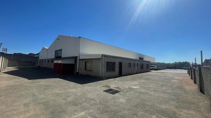 4,674SQM WAREHOUSE ON A 10,000SQM ERF FOR SALE, PRETORIA INDUSTRIAL