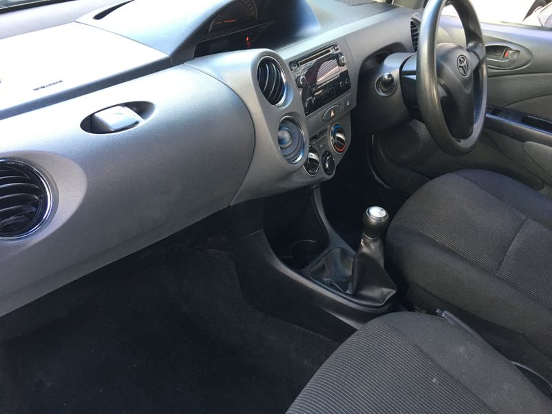 2010 LAND ROVER DISCOVERY 4 3.0 D V6 SENO DEPOSIT REQUIRED WHATSAPP- MOHAMMED (ZERO)7239275O4