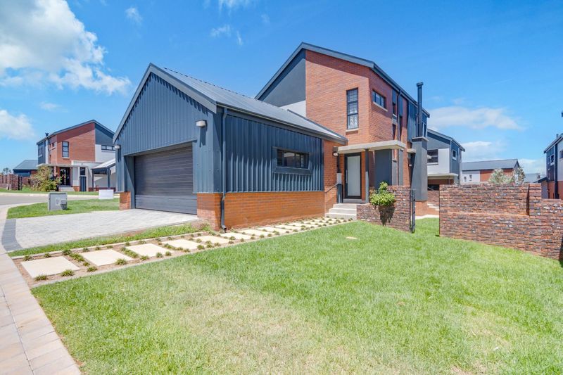 House in Kensington B For Sale