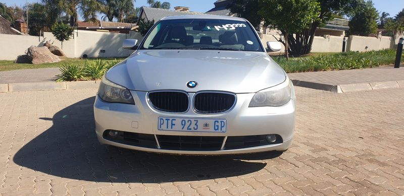 2003 BMW 530i