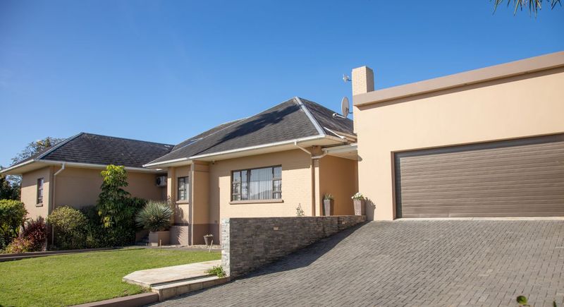 4 Bedroom House For Sale in Selborne