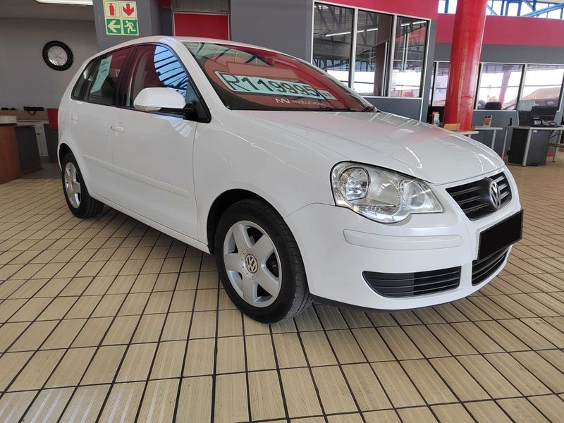 2008 Volkswagen Polo 1.6 Comfortline Tiptronic with 109430kms CALL LLOYD 061 155 9978