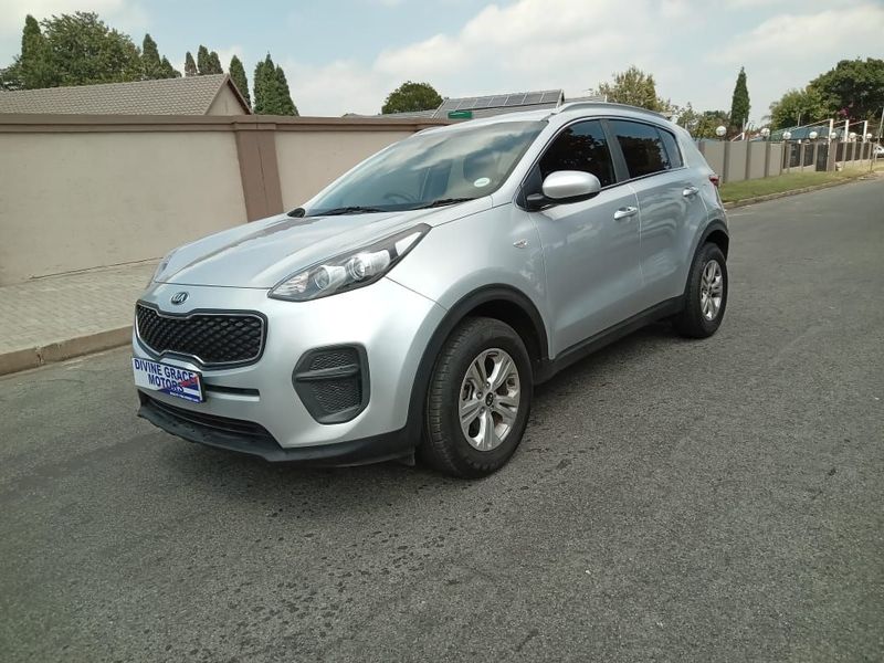 Kia Sportage 2.0, Silver with 65000km, for sale!