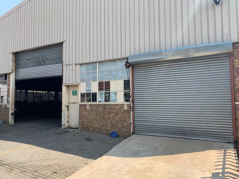 Industrial warehouse / factory facility for rent in Kew