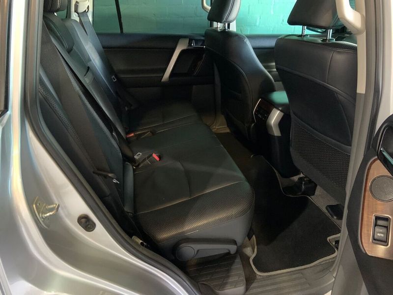 2010 TOYOTA PRADO VX 4.0 V6 A/T