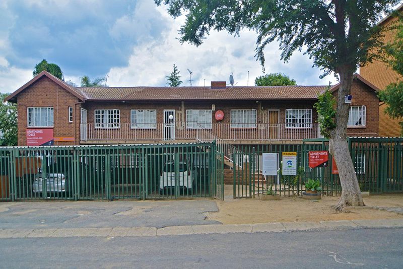 3bedroom(R5900pm) Apartment to let in Windsor East