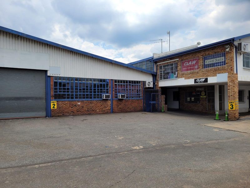 Investment opportunity - Business park with 3x units for sale in Spartan