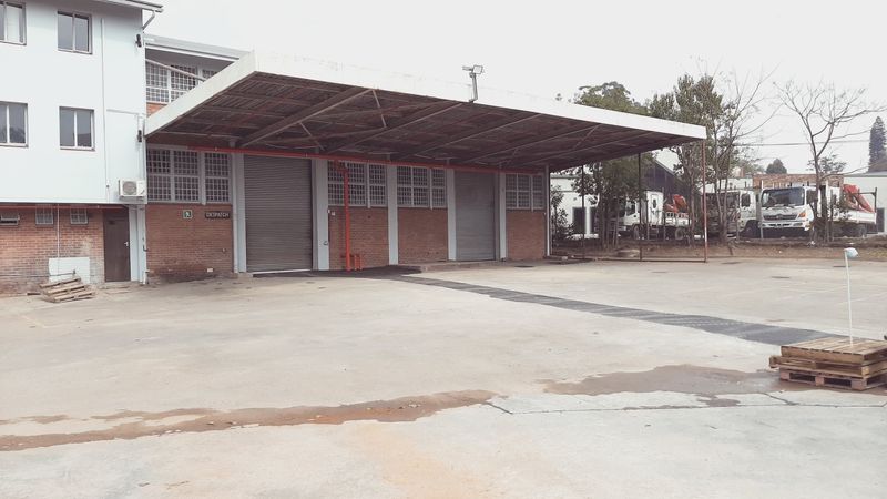 Recently Renovated LARGE Warehouse For Sale In Pinetown, New Germany