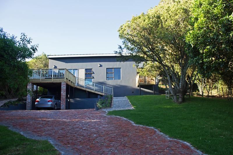 3 Bedroom House - Deer Park Estate Chelsea - Port Elizabeth