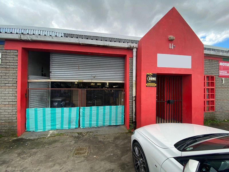 Wetton | Warehouse To Rent in Plantation Road, Wetton