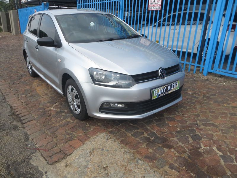 2020 Volkswagen Polo Vivo Hatch 1.4 Trendline, Silver with 54000km available now!