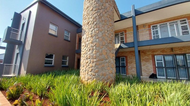PKN OFFICE PARK | OFFICE TO LET | TAAIFONTEIN STREET | MONTANA