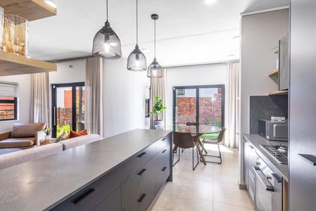 Baltimore Lifestyle Estate is perfectly located near Northgate Mall (5km), Curro Aurora (3 km), N...