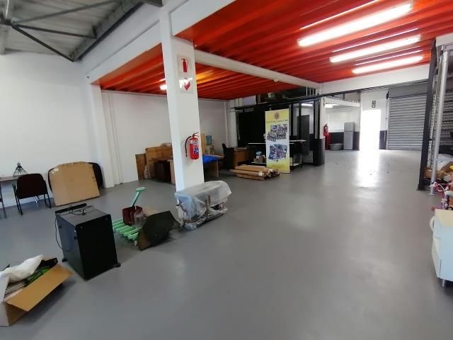 Umgeni Road - Office / Light Factory/ Storage Space To-Let