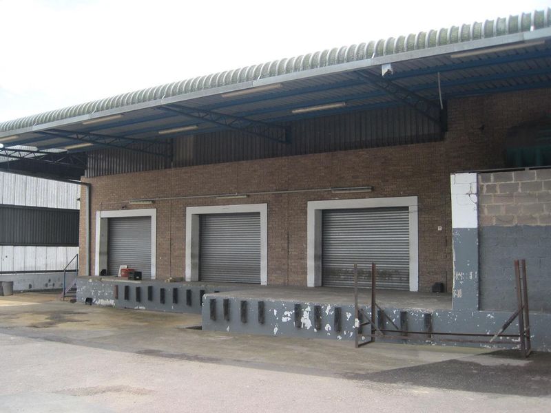 Industrial premises to Let in great location