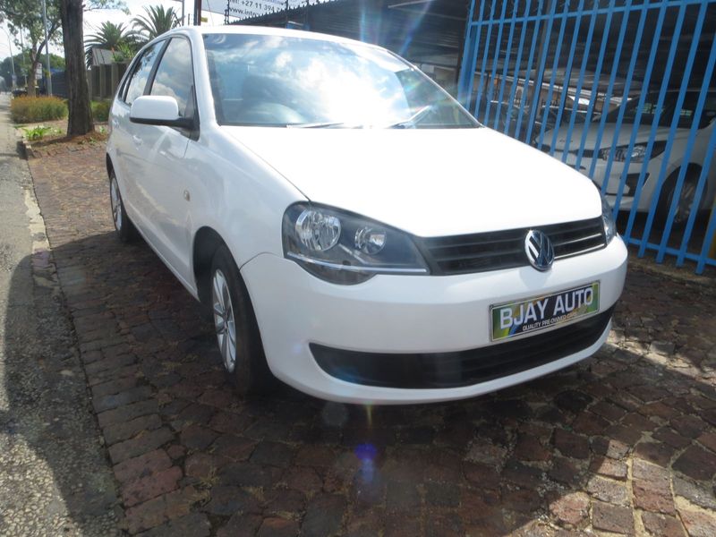 2012 Volkswagen Polo Vivo Hatch 1.4 Trendline, White with 118000km available now!