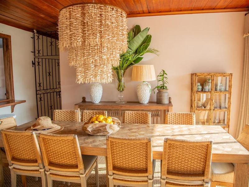 The Beach House La Lucia