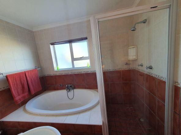 Langebaan Self catering Holiday Home-Private Access to Calypso Beach-In Secure Estate.