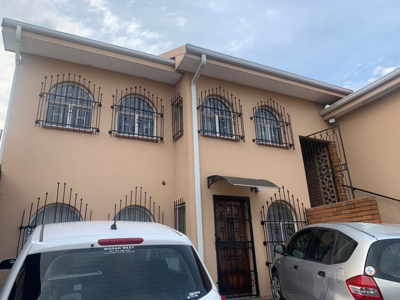3 Bedroom House For Sale in Laudium Ext 3
