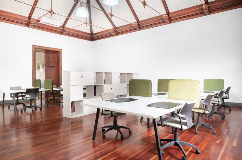 All-inclusive access to coworking space in Regus Foundershill