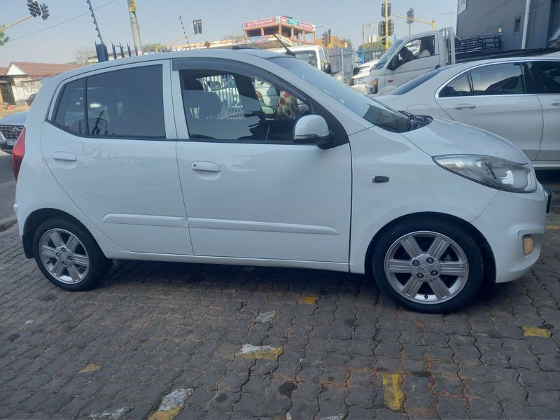 2013 Hyundai i10 1.2 GLS for sale!