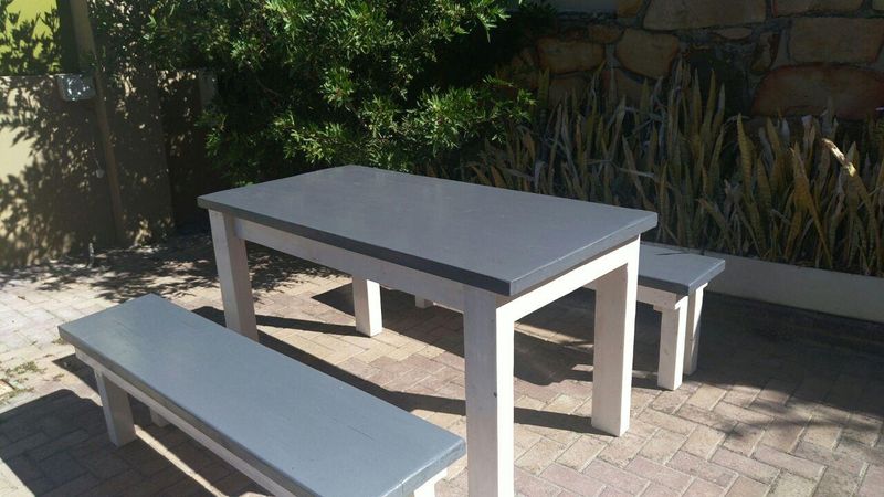 Neat and Nice Office Tables