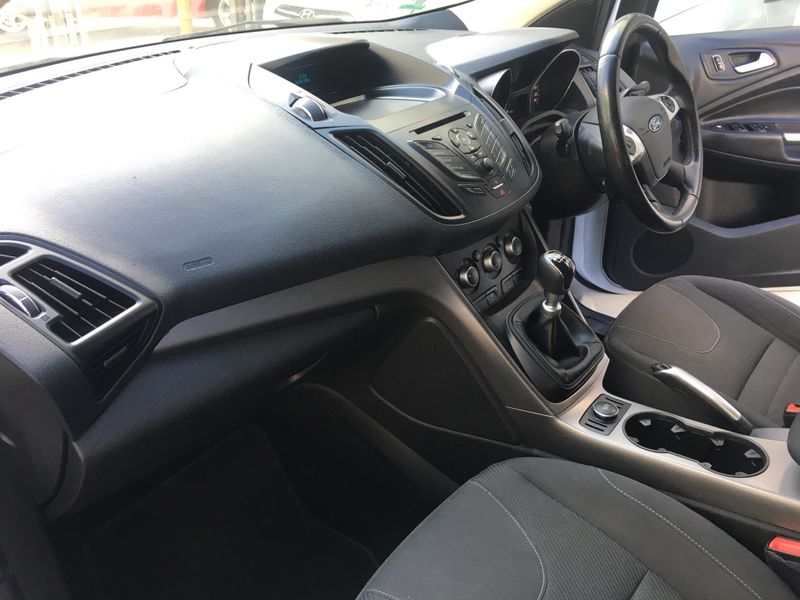2014 FORD KUGA ECOBOOST 1.5 AMBIENTE NO DEPOSIT REQUIRED WHATSAPP- MOHAMMED  (ZERO)7239275O4