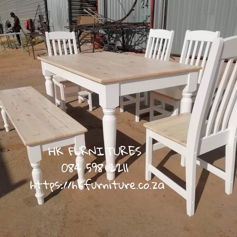 Stunningly Handcrafted Table Sets