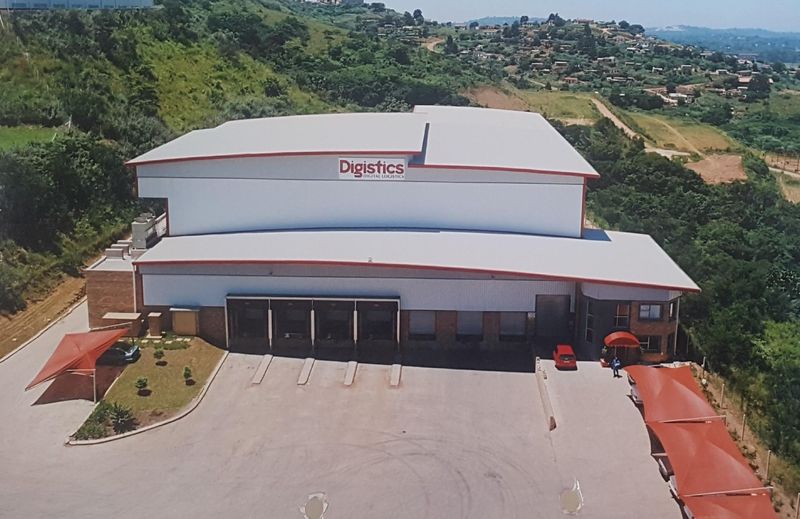 2140m² Industrial To Let in Mahogany Ridge at R68.00 per m²