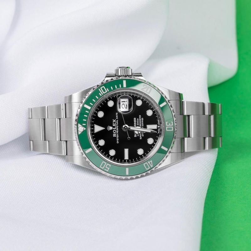 TOPWATCH - Rolex Submariner Date