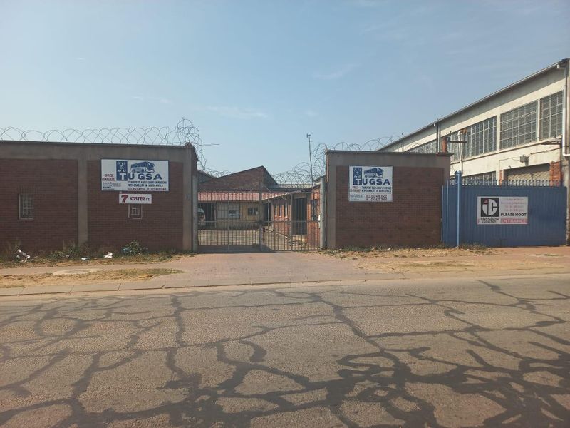 Spacious industrial facility for rent in Booysens