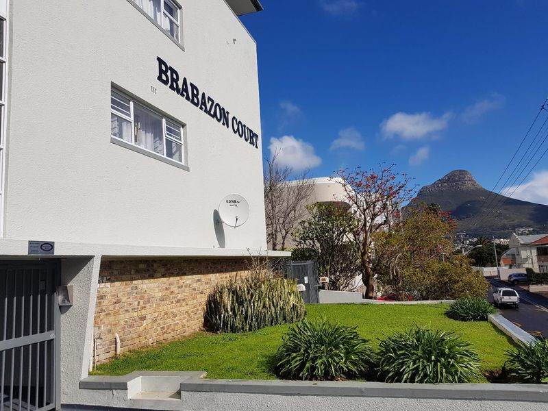 SPACIOUS 2 BEDROOM APARTMENT TO LET IN VREDEHOEK Vredehoek Gumtree
