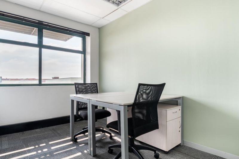 Private office space tailored to your business’ unique needs in Regus Rivonia Village