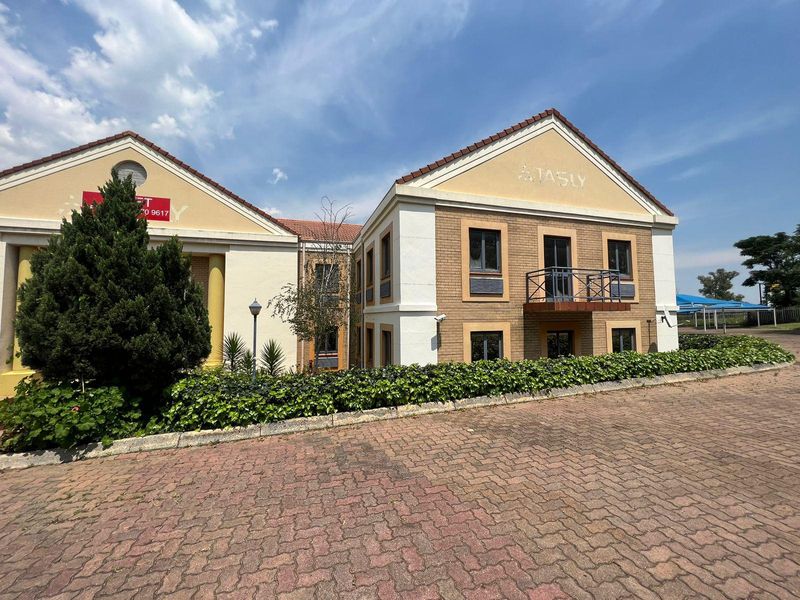 17 Humber Street | Pristine office for rent in Woodmead