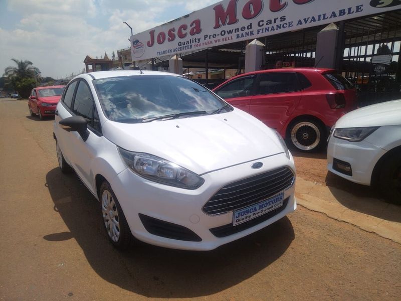 2015 Ford Fiesta 1.0 EcoBoost Trend AT for sale!