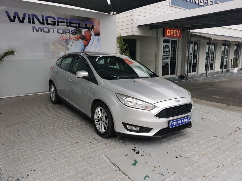 2016 Ford Focus 1.5 EcoBoost Trend 5-Door AT, Silver with 120800km available now!