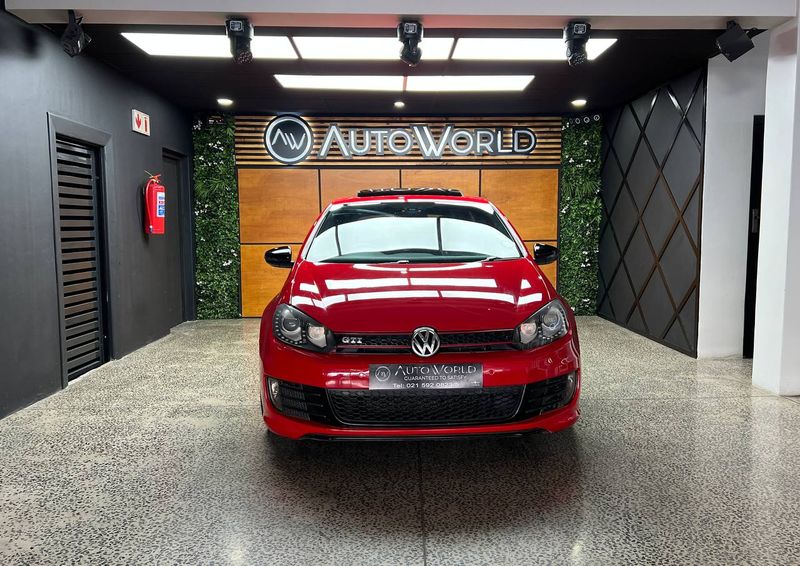 2012 Volkswagen Golf VI 2.0 TSI GTI Edition 35 DSG, Red with 146000km available now!