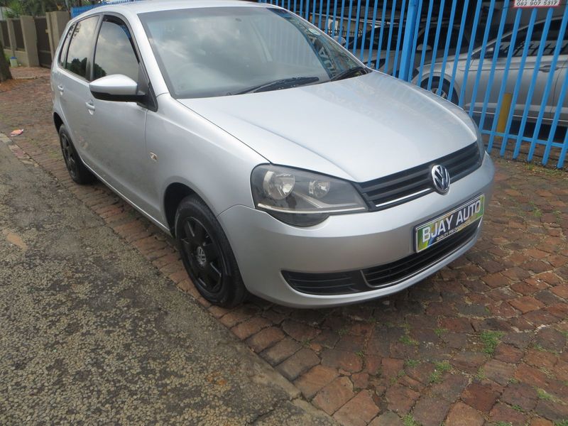 2017 Volkswagen Polo Vivo Hatch 1.4 Trendline, Silver with 91000km available now!