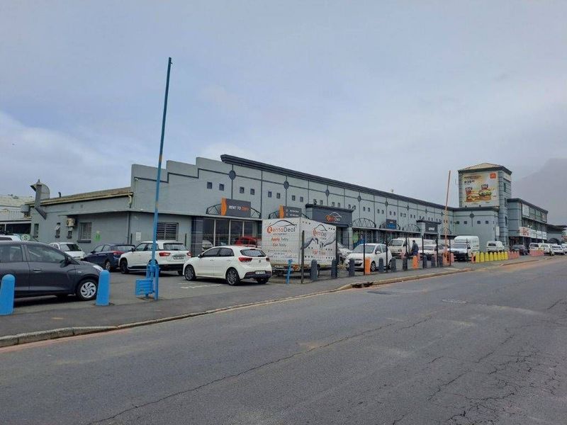 185 m2 Retail with 467 m2 Yard To Rent in Paarden Eiland, Cape Town